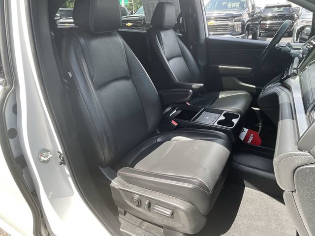 Used 2025 Honda Odyssey Sport-L image 29
