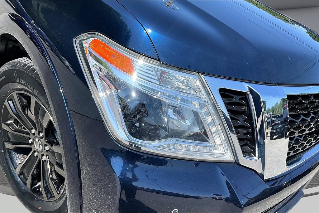 Used 2020 Nissan Armada Platinum w/ Captain's Chairs Package AWD/4WD image 33