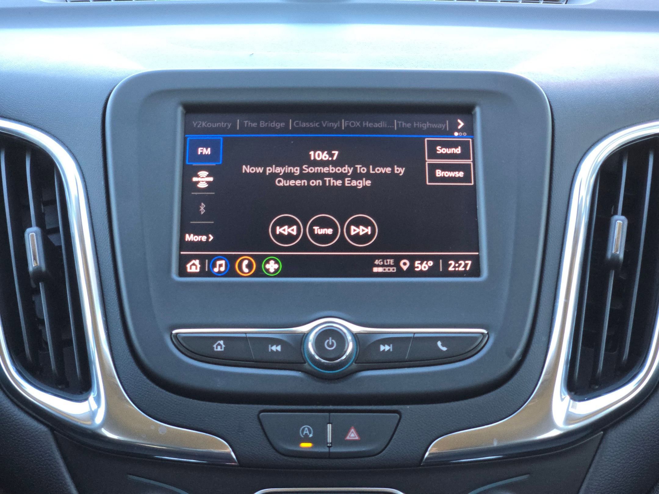 Used 2024 Chevrolet Equinox LT image 16