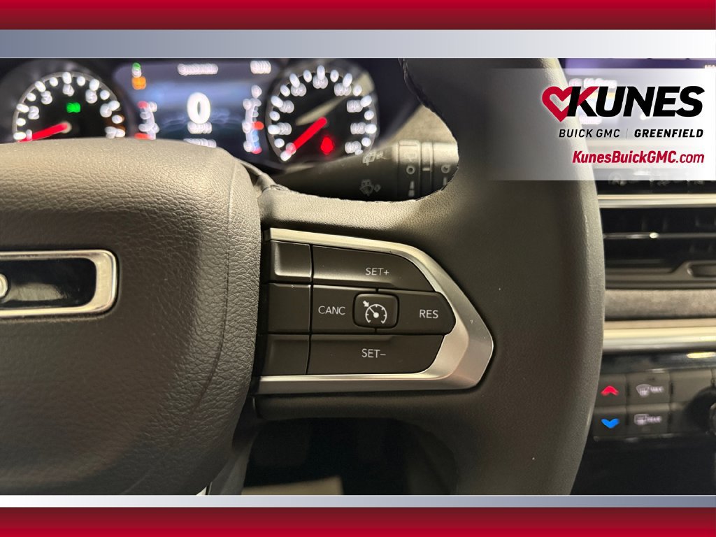 Used 2024 Jeep Compass Latitude AWD/4WD image 15