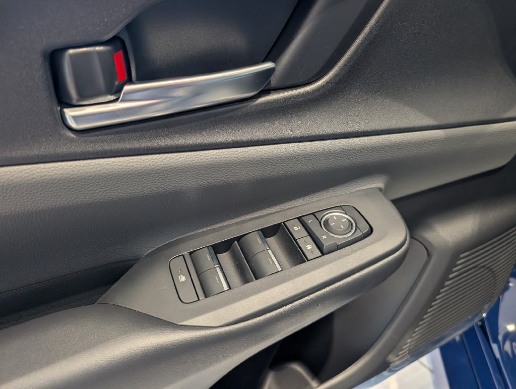 New 2027 Toyota Prius XLE FWD image 9