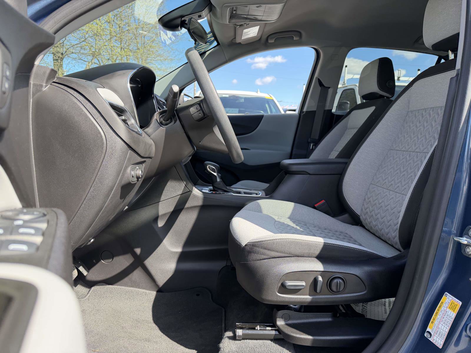 Certified 2024 Chevrolet Equinox LS w/ LS Convenience Package AWD/4WD image 10