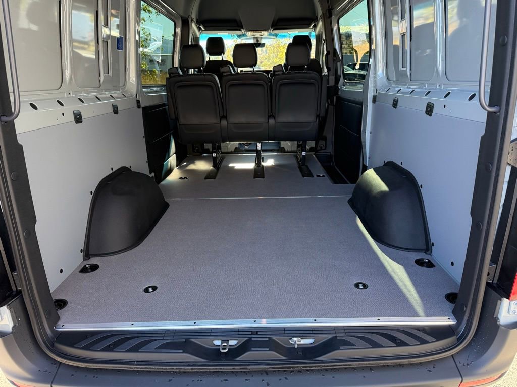 New 2026 Mercedes-Benz Sprinter 2500 image 9