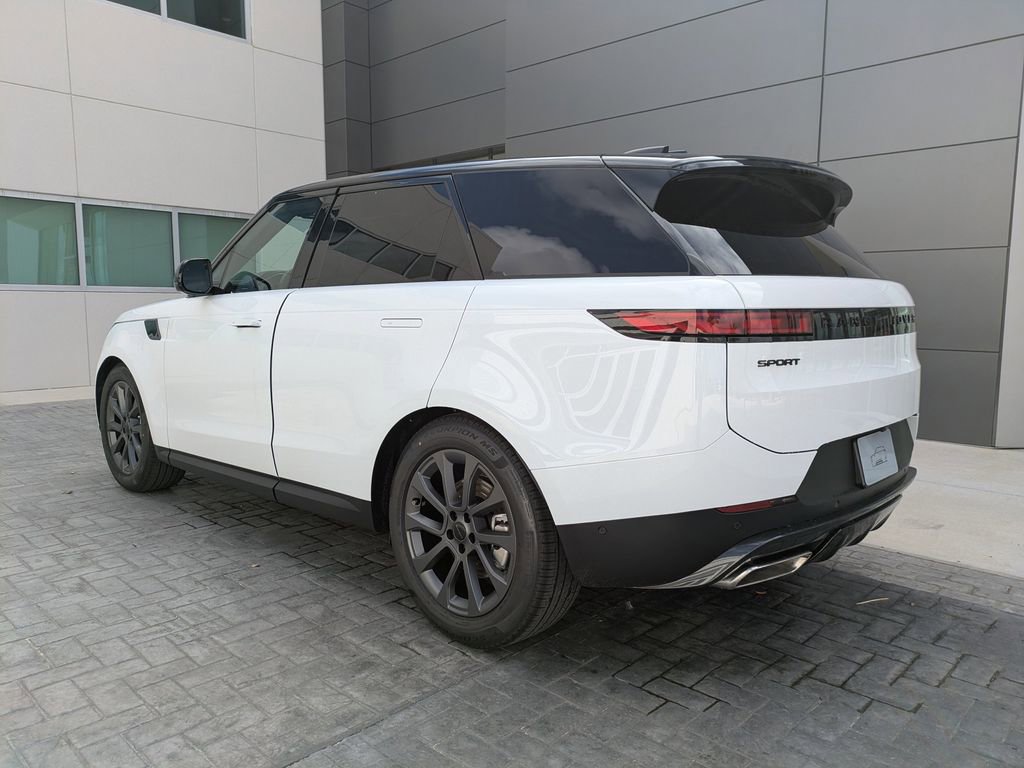 New 2026 Land Rover Range Rover Sport SE AWD/4WD image 7