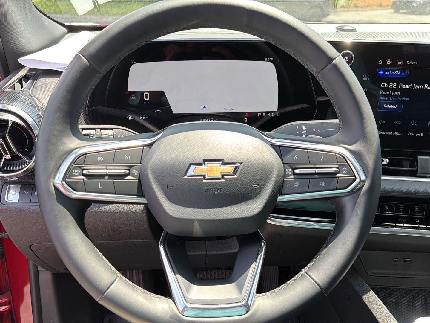 Used 2025 Chevrolet Equinox LT FWD image 19
