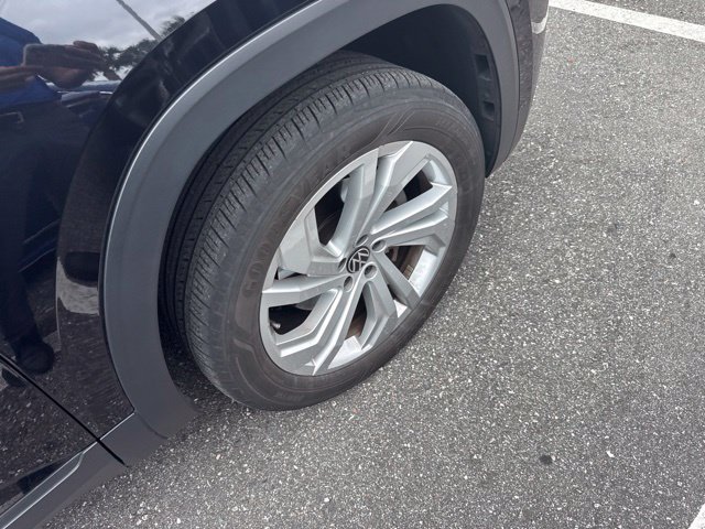 Used 2022 Volkswagen Atlas SE FWD image 24