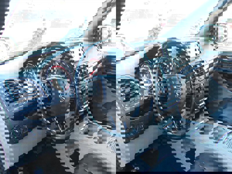 Used 2019 Dodge Grand Caravan SXT image 7