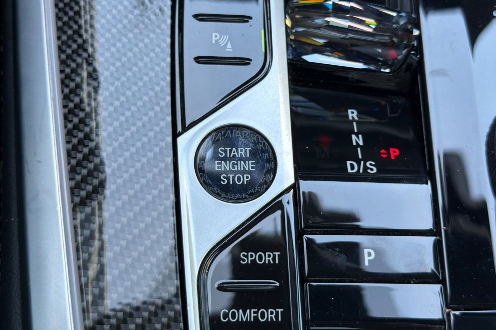 Certified 2024 BMW X7 M60i w/ Executive Package image 30