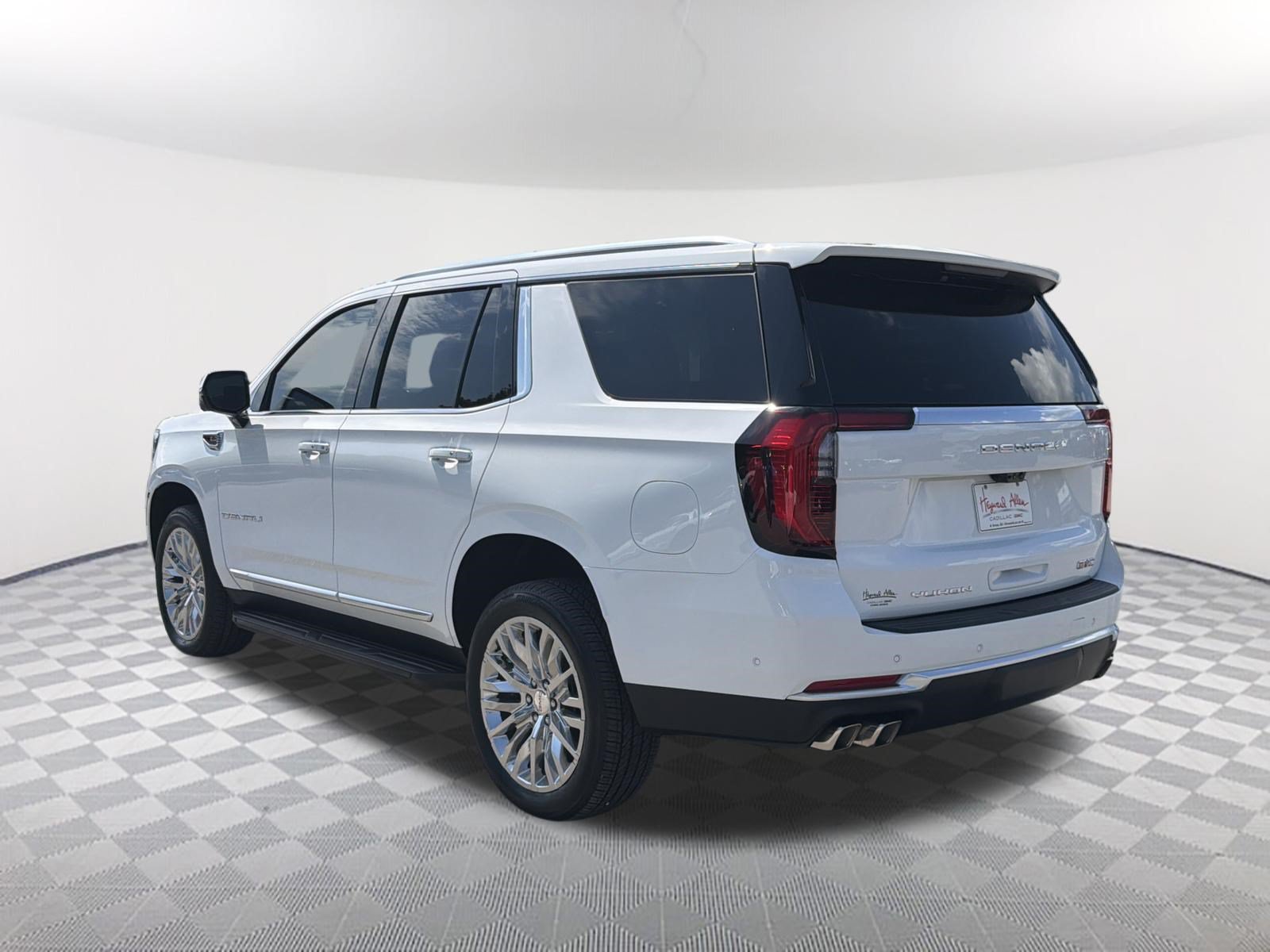 New 2026 GMC Yukon Denali w/ Advanced Technology Package AWD/4WD image 8