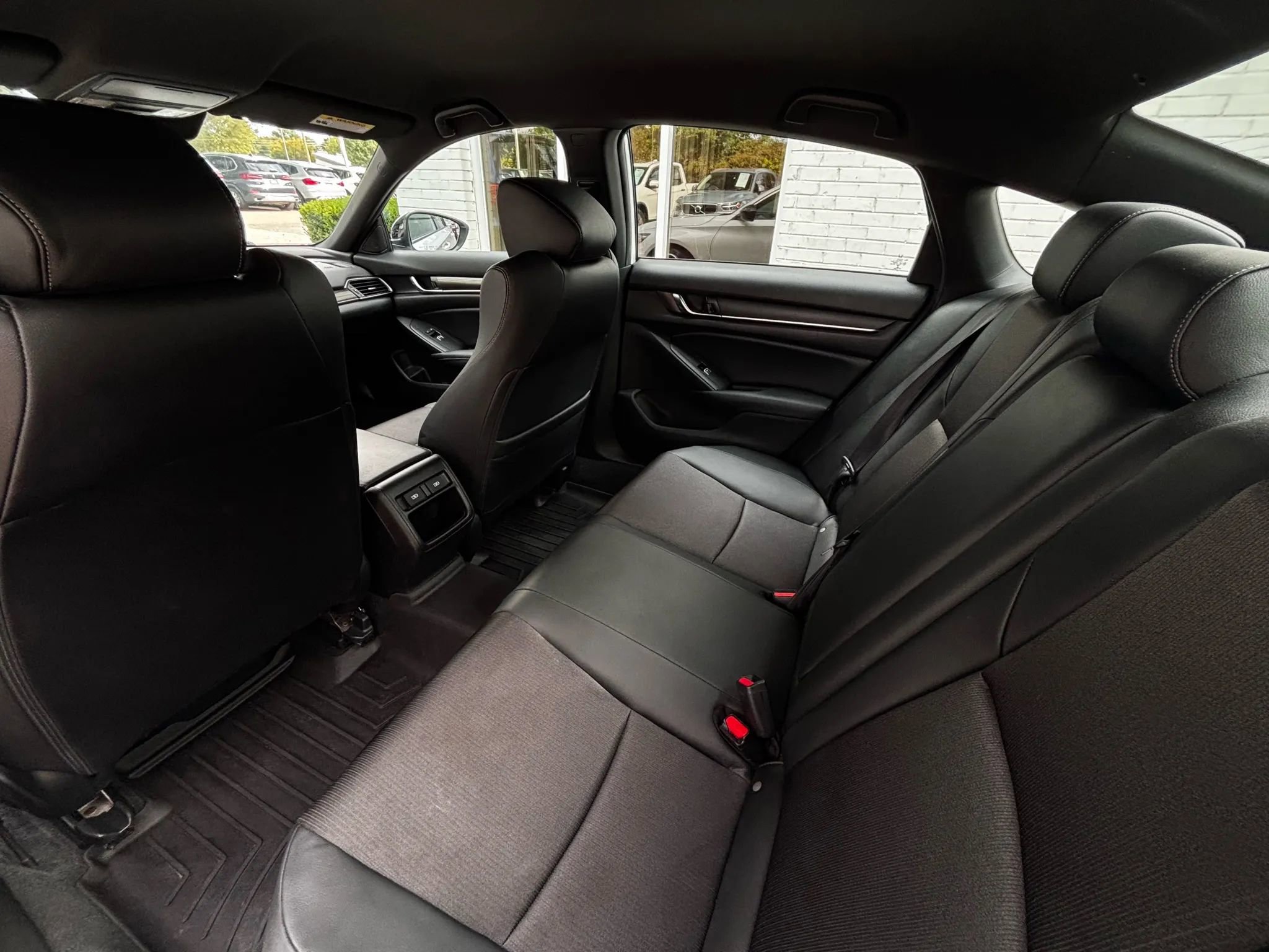 Used 2022 Honda Accord Sport image 16