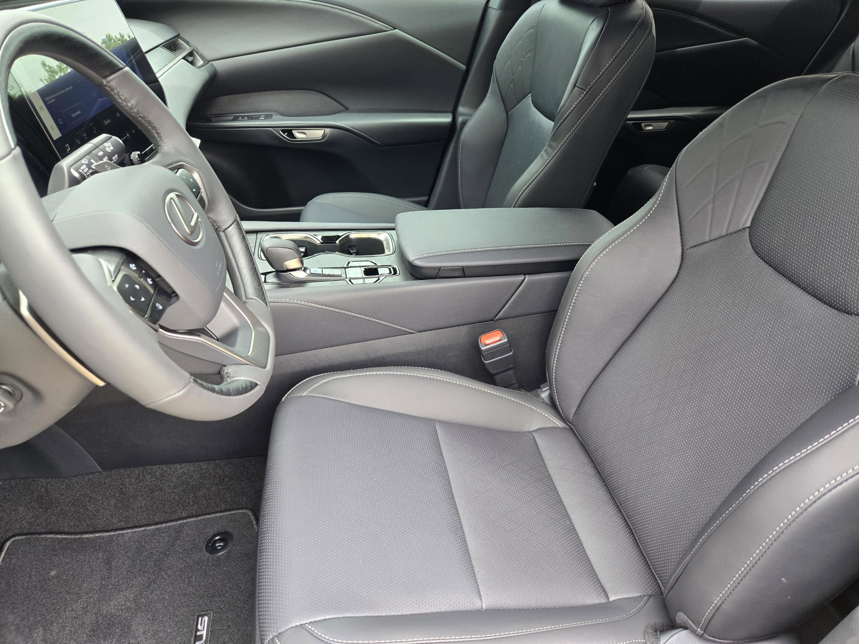 New 2026 Lexus RX 350h AWD/4WD image 5
