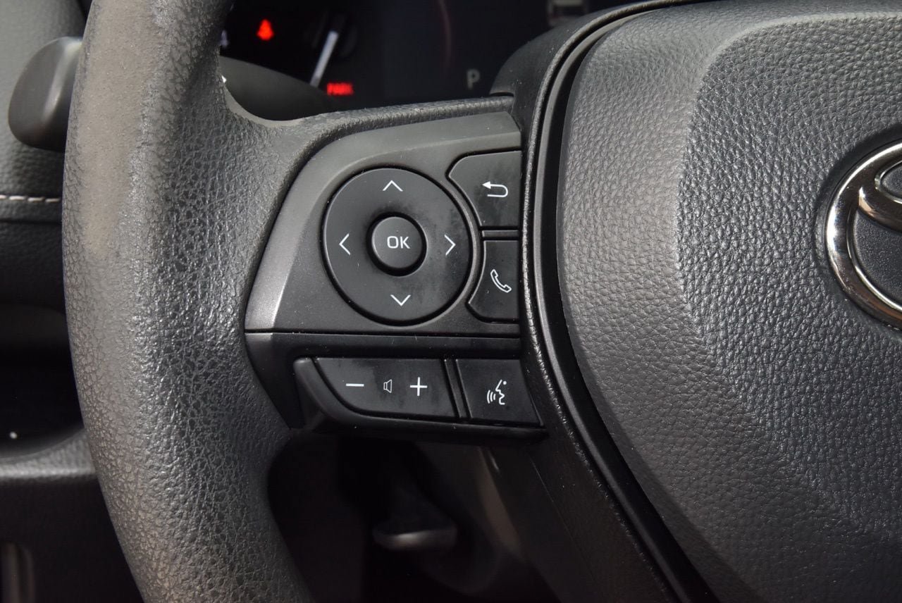 Used 2024 Toyota RAV4 LE FWD image 23