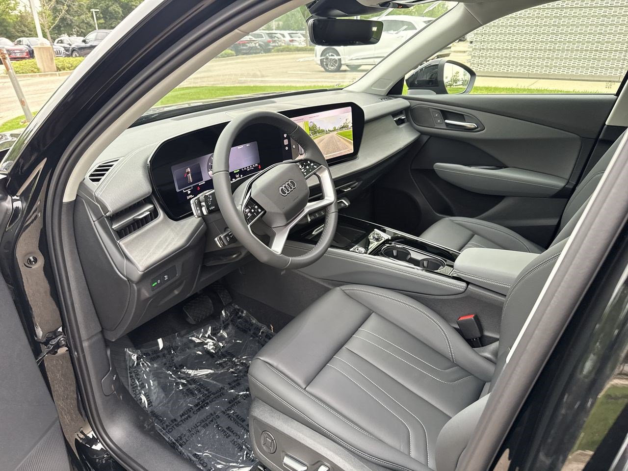 New 2026 Audi Q3 quattro 2.0T AWD/4WD image 2