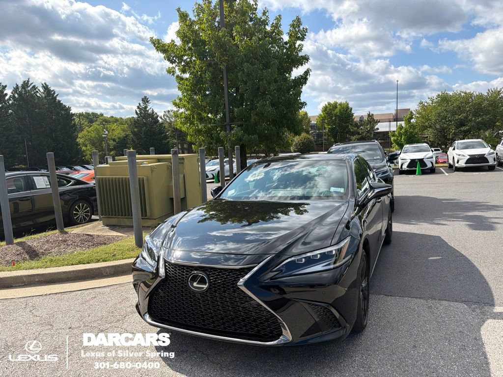 Used 2023 Lexus ES 350 F Sport w/ Accessory Package (Z2)