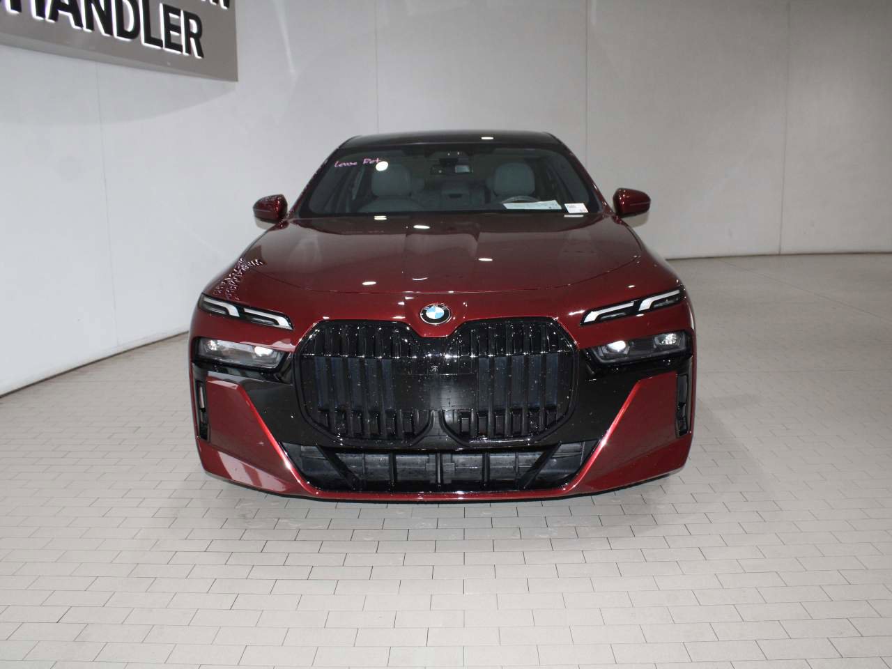Certified 2023 BMW 740i RWD image 10