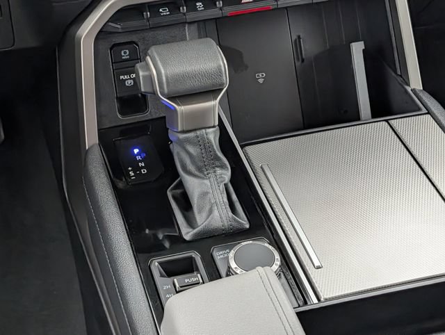 Certified 2025 Toyota Sequoia Limited AWD/4WD image 12