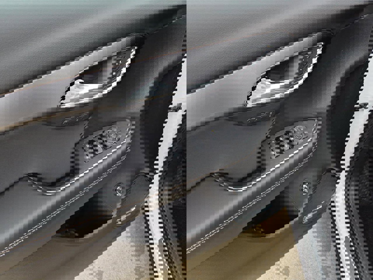 New 2026 Buick Envision Sport Touring AWD/4WD image 10