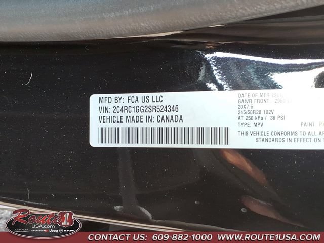 Used 2025 Chrysler Pacifica Limited FWD image 28