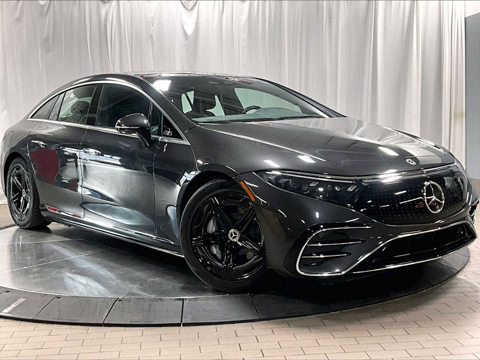 Used 2023 Mercedes-Benz EQS 580 4MATIC Sedan image 12