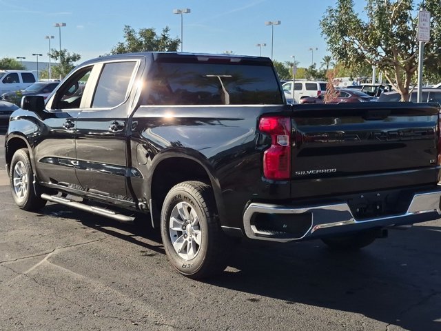 Used 2022 Chevrolet Silverado 1500 LT RWD image 7
