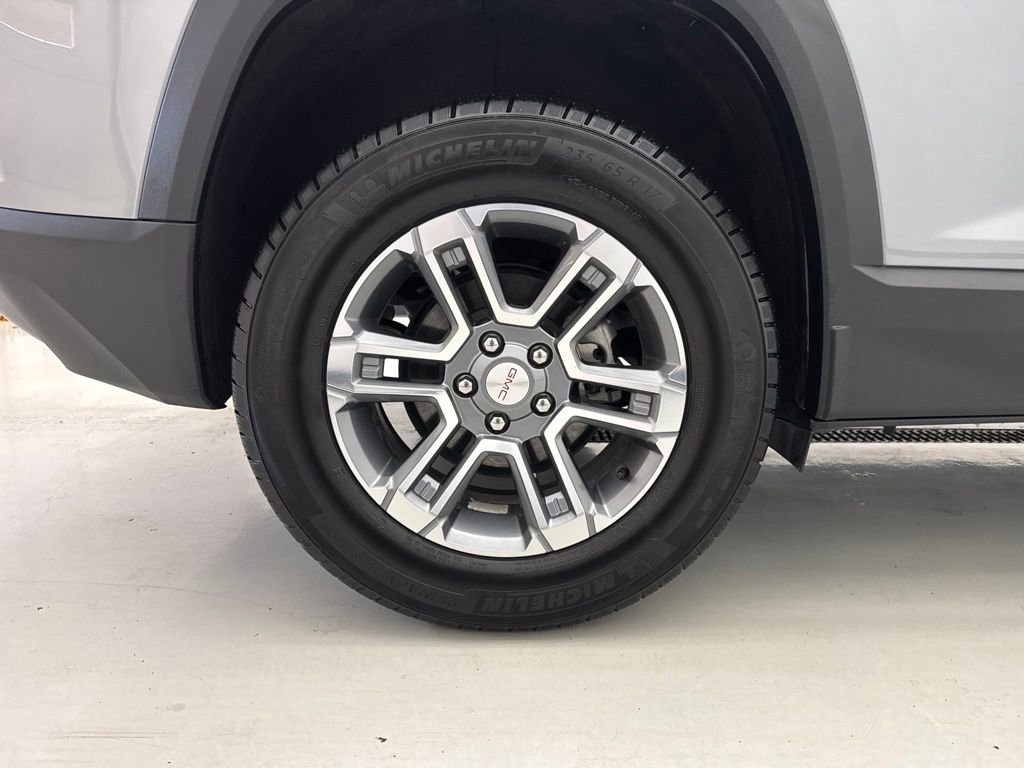 Used 2026 GMC Terrain Elevation w/ LPO, Floor Liner Package AWD/4WD image 9