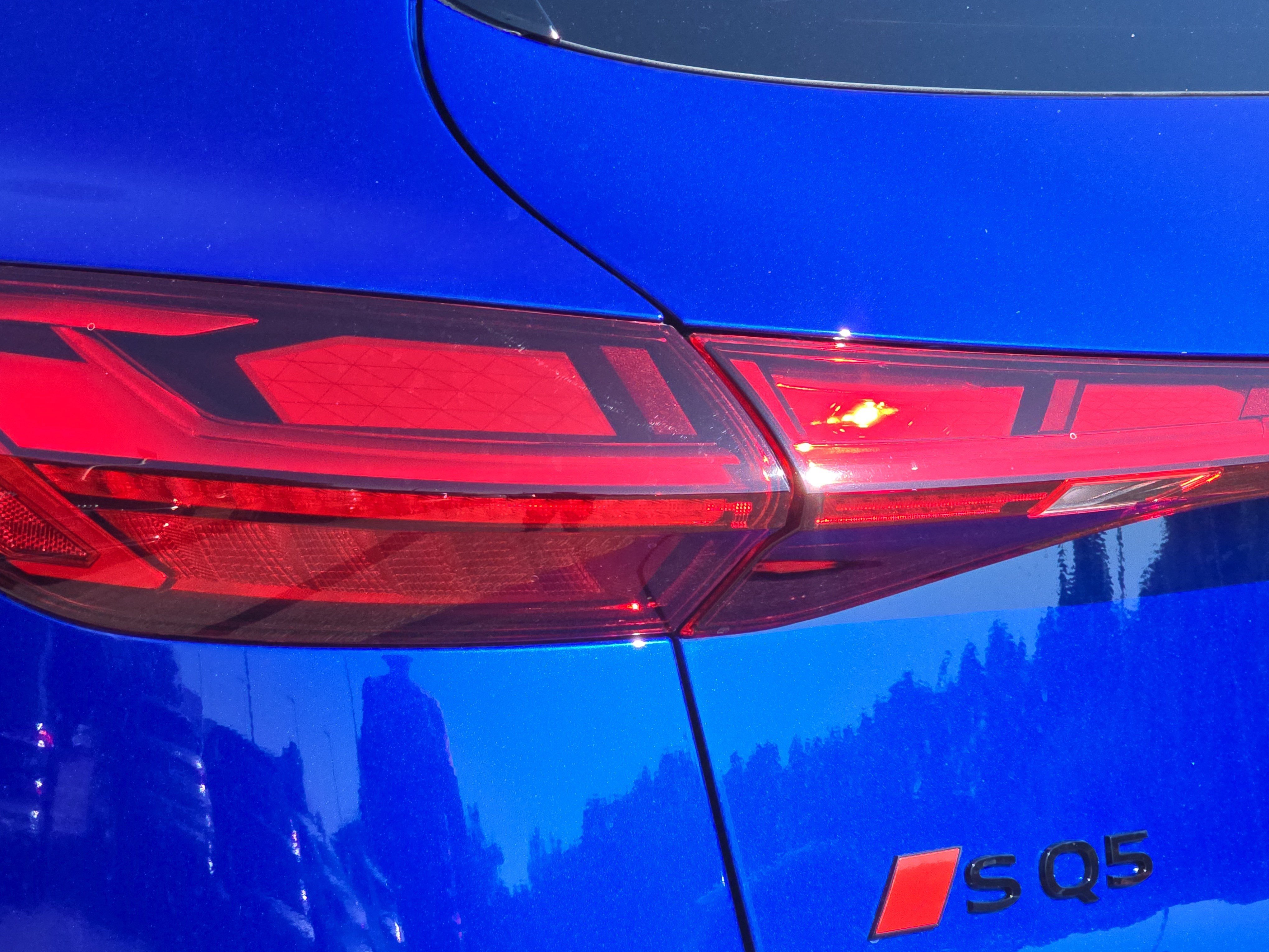 New 2026 Audi SQ5 Prestige AWD/4WD image 34