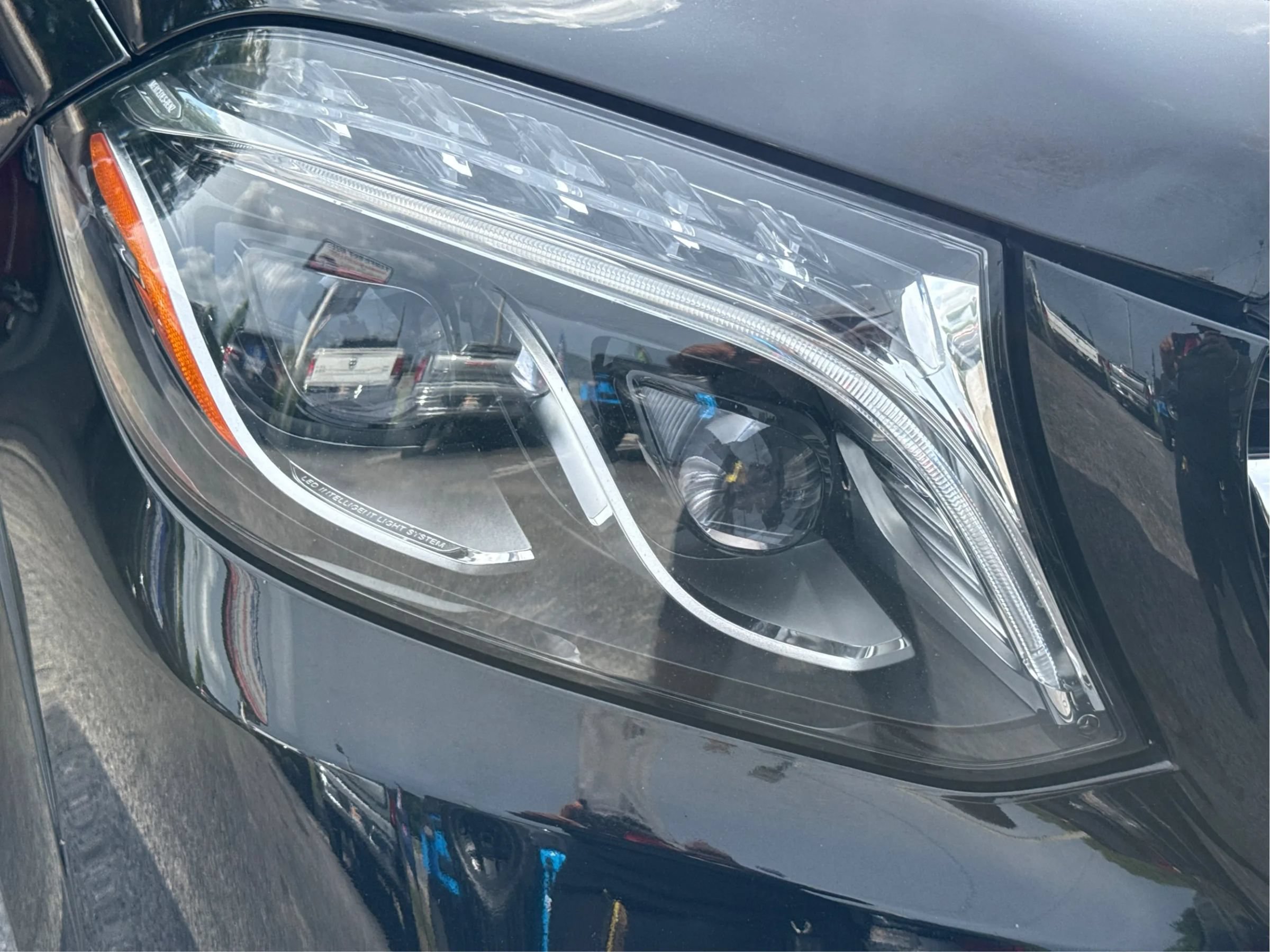 Used 2019 Mercedes-Benz GLS 63 AMG 4MATIC w/ AMG Night Styling Package image 9