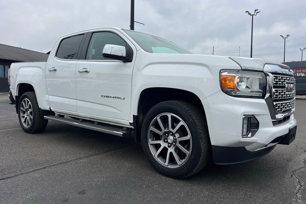 Used 2021 GMC Canyon Denali image 10