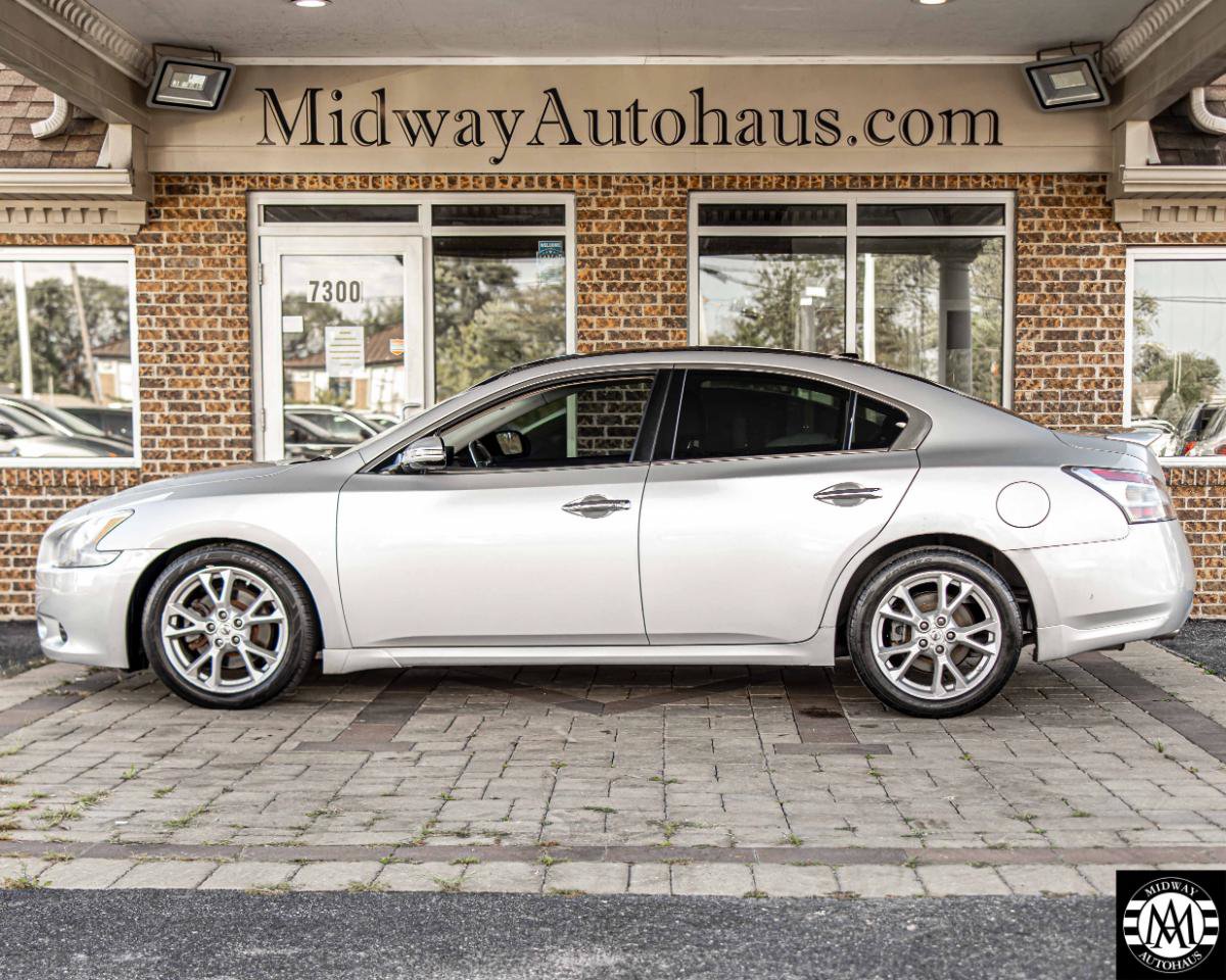 Used 2014 Nissan Maxima 3.5 SV w/ Premium Package FWD image 4
