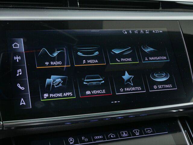 Used 2023 Audi A8 L 3.0T AWD/4WD image 34