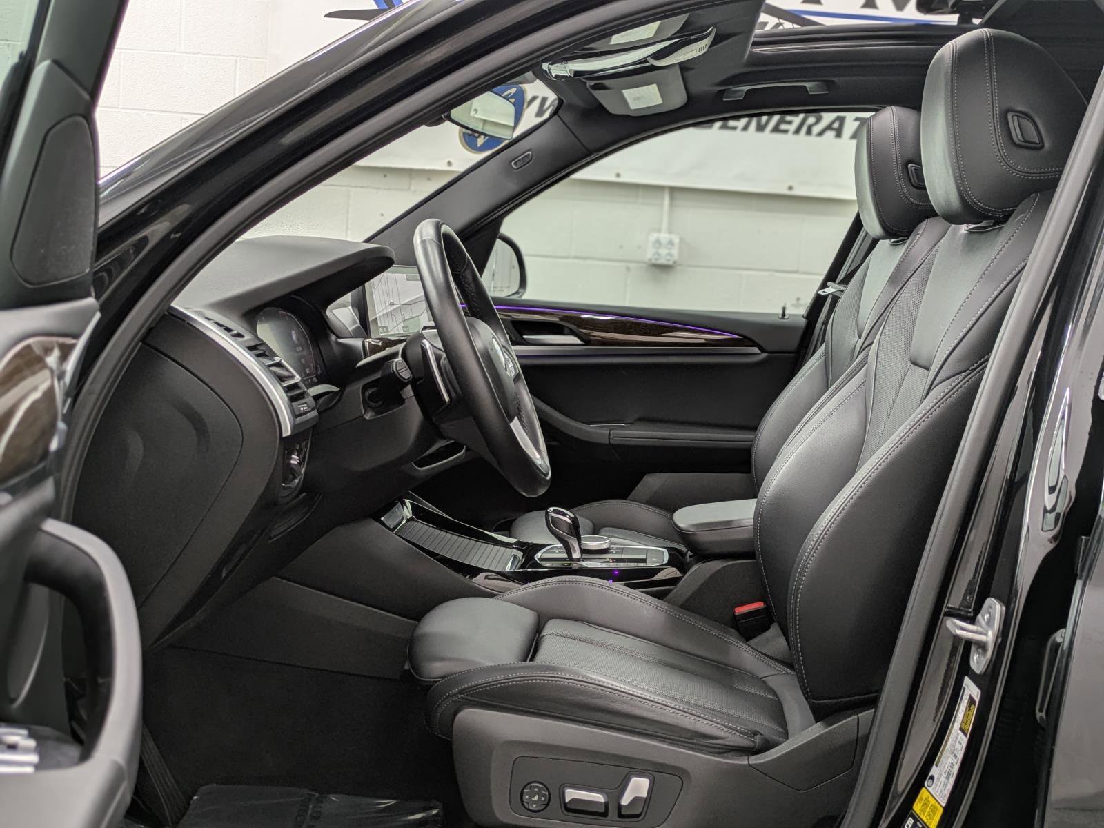 Used 2023 BMW X3 xDrive30i image 3