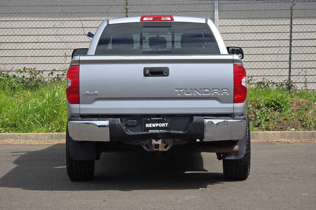Used 2014 Toyota Tundra SR5 AWD/4WD image 4