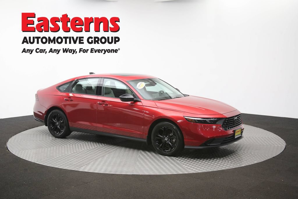Used 2025 Honda Accord SE image 49