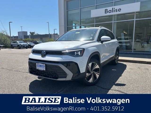 New 2026 Volkswagen Taos SE AWD/4WD image 3