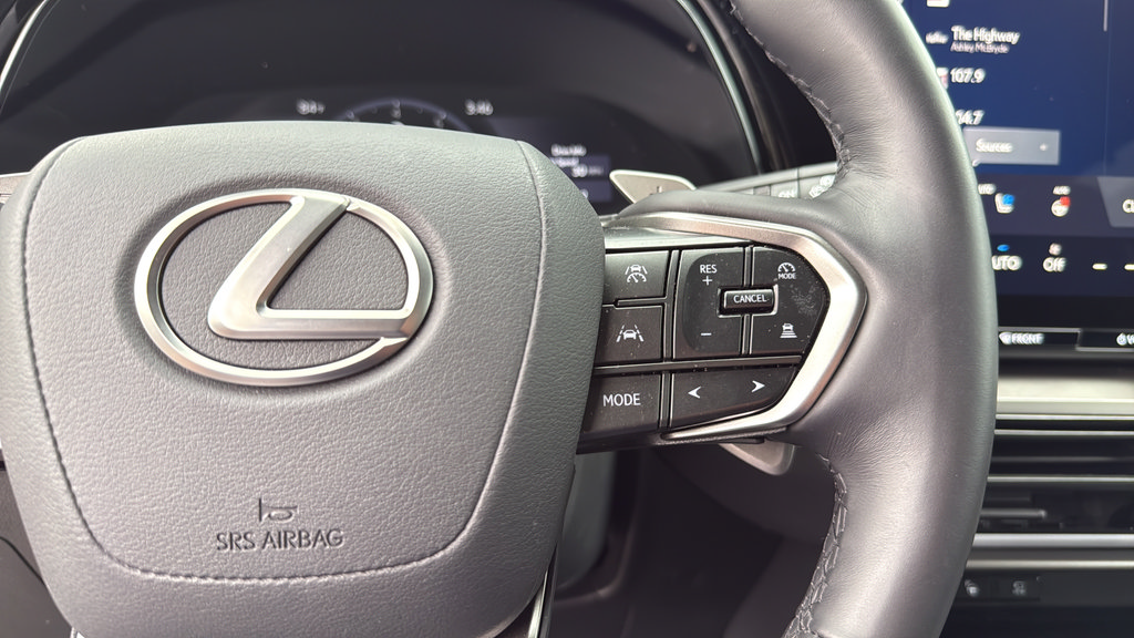 Used 2025 Lexus TX 350 AWD w/ Technology Package image 30
