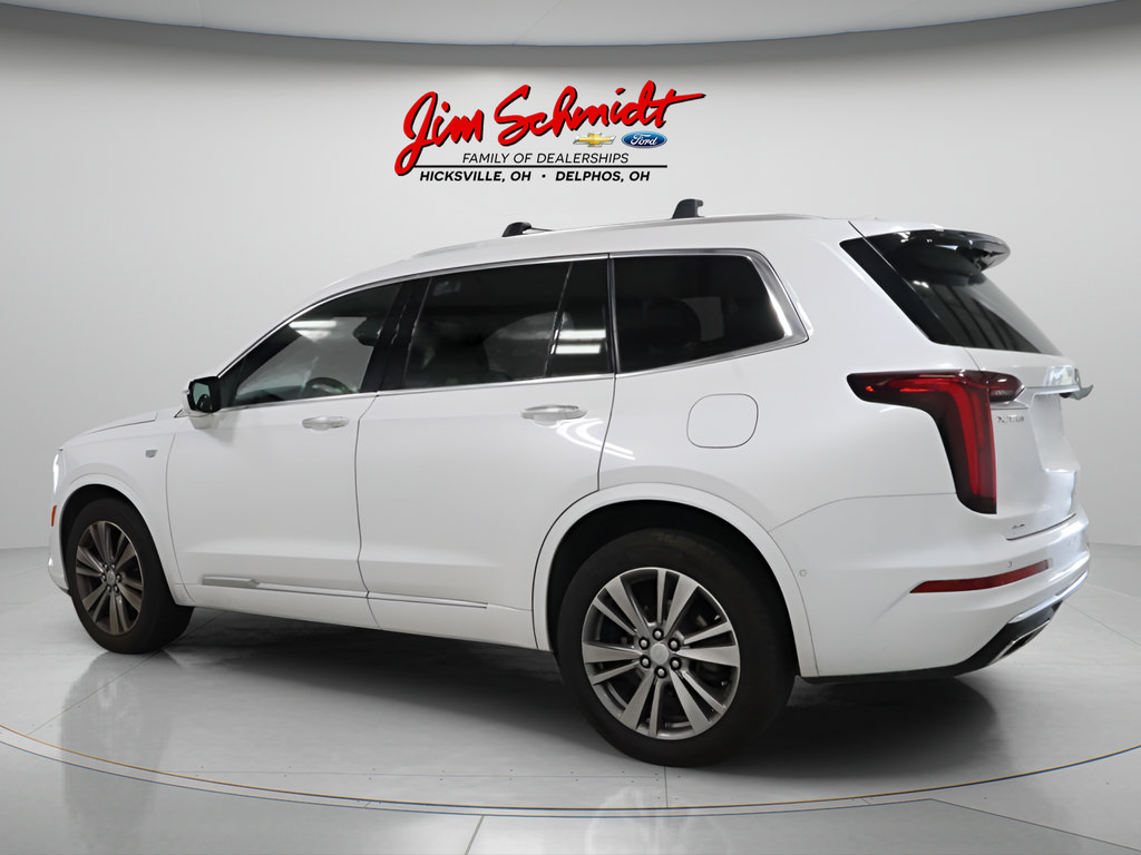 Used 2024 Cadillac XT6 Premium Luxury w/ Technology Package AWD/4WD image 3