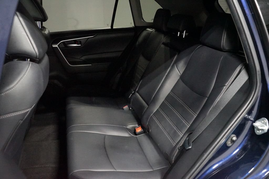 Used 2023 Toyota RAV4 XLE Premium AWD/4WD image 29
