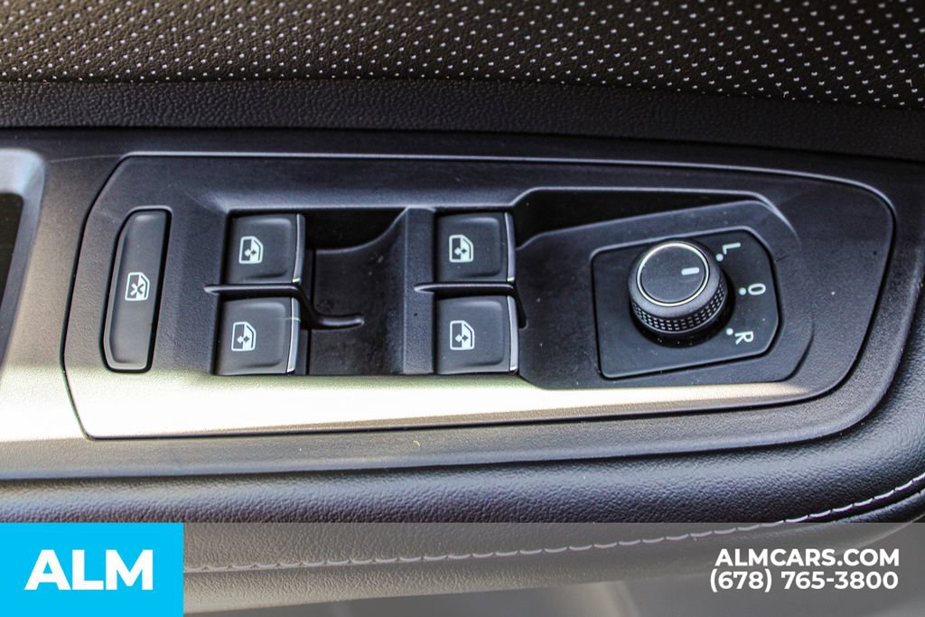 Used 2024 Volkswagen Atlas Cross Sport SE image 38