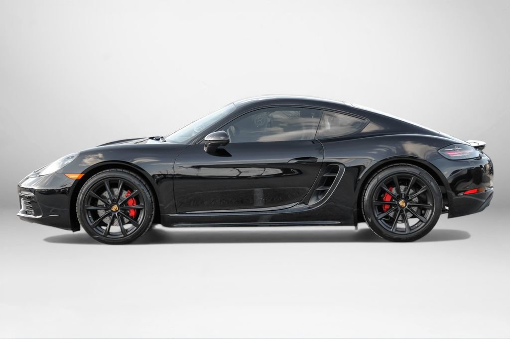 Used 2021 Porsche 718 Cayman w/ Premium Package image 9