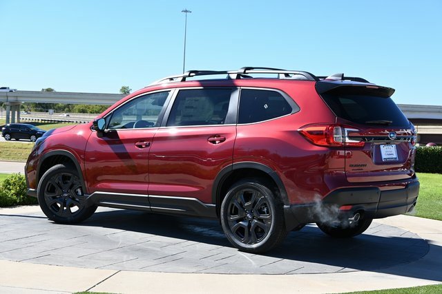 New 2025 Subaru Ascent Bronze Edition image 5