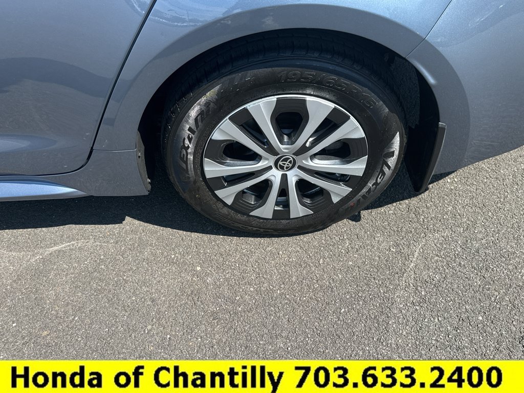 Used 2021 Toyota Corolla LE w/ Carpet Mat Package (TMS) FWD image 29