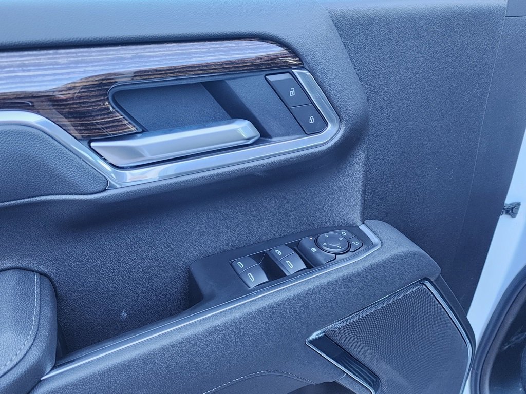 New 2026 GMC Sierra 1500 Elevation image 15