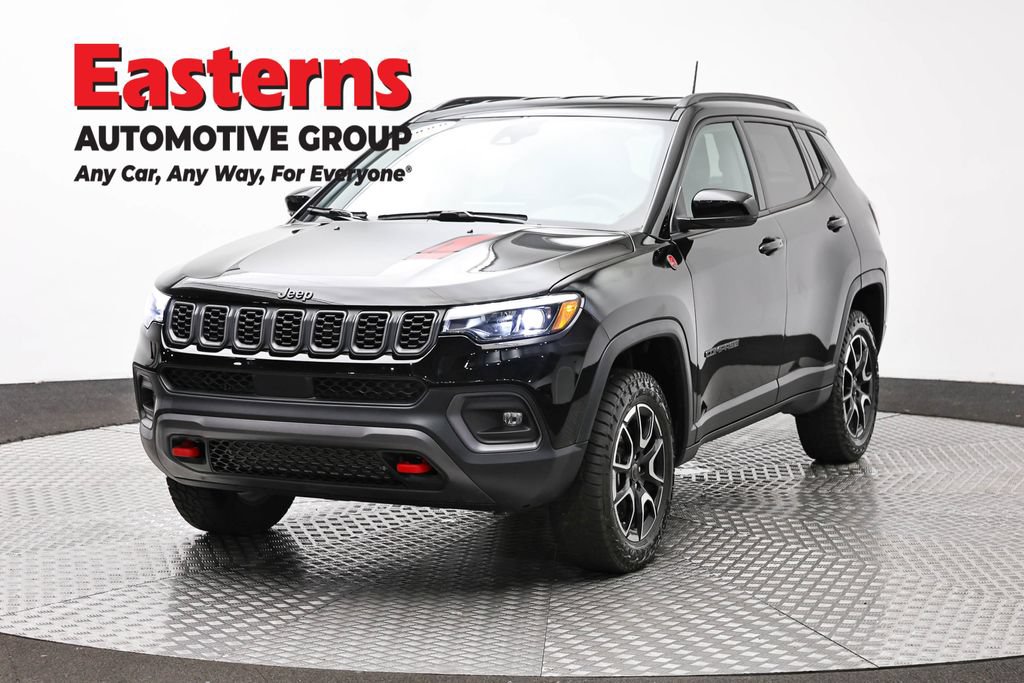Used 2025 Jeep Compass Trailhawk w/ Trailhawk Elite Group