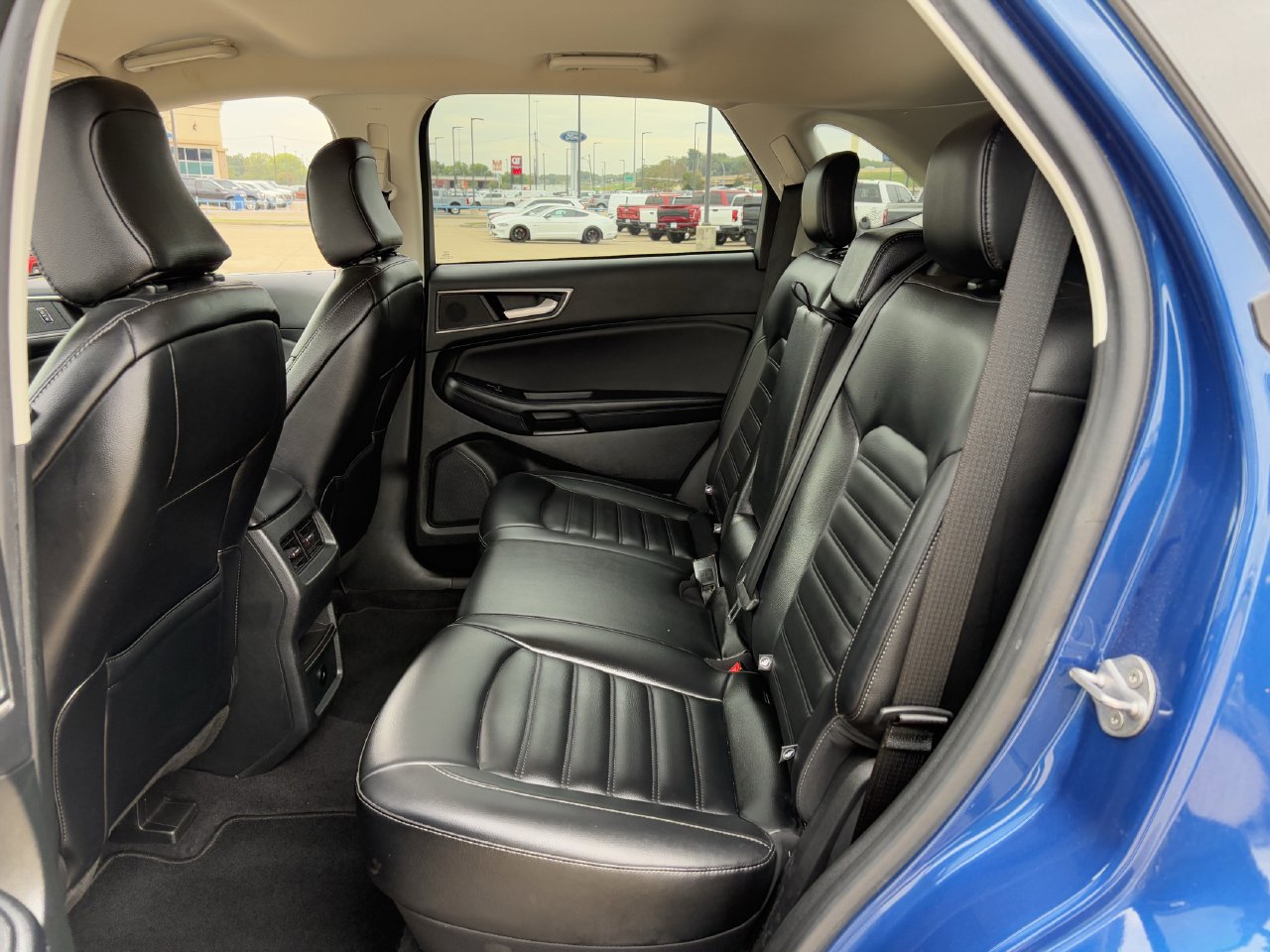 Used 2023 Ford Edge SEL AWD/4WD image 28