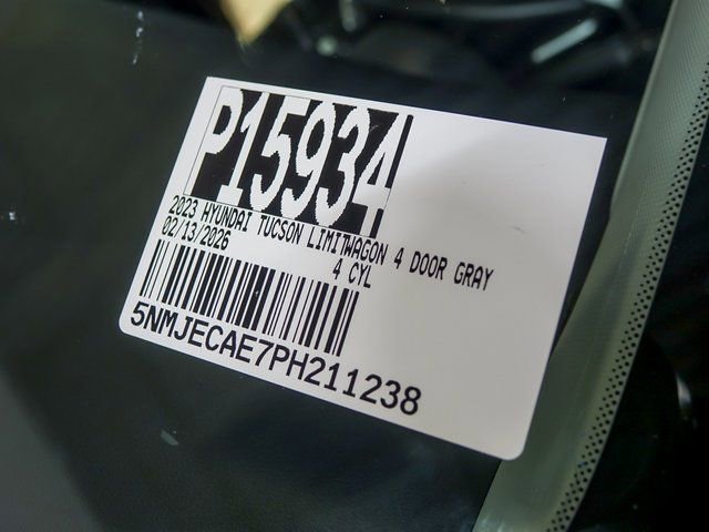 Used 2023 Hyundai Tucson Limited image 38