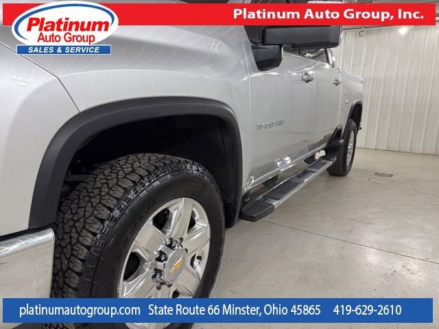 Used 2023 Chevrolet Silverado 3500 LTZ AWD/4WD image 41