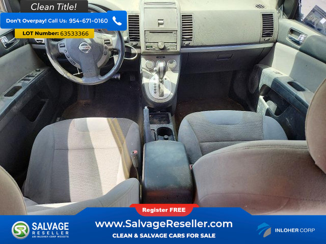 Used 2011 Nissan Sentra 2.0 SR w/ Special Edition Pkg FWD image 11
