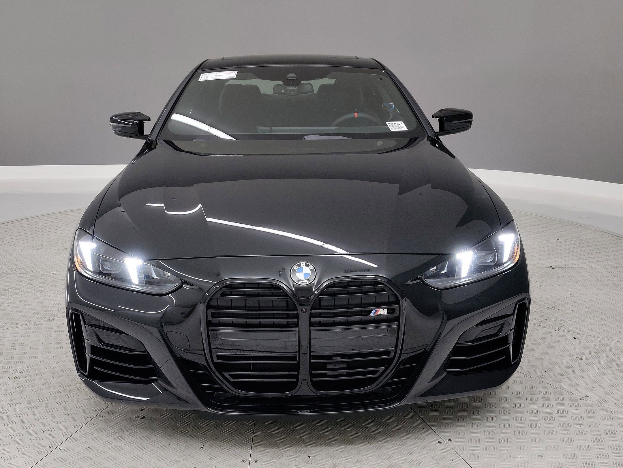 New 2026 BMW M440i Coupe w/ Premium Package image 2