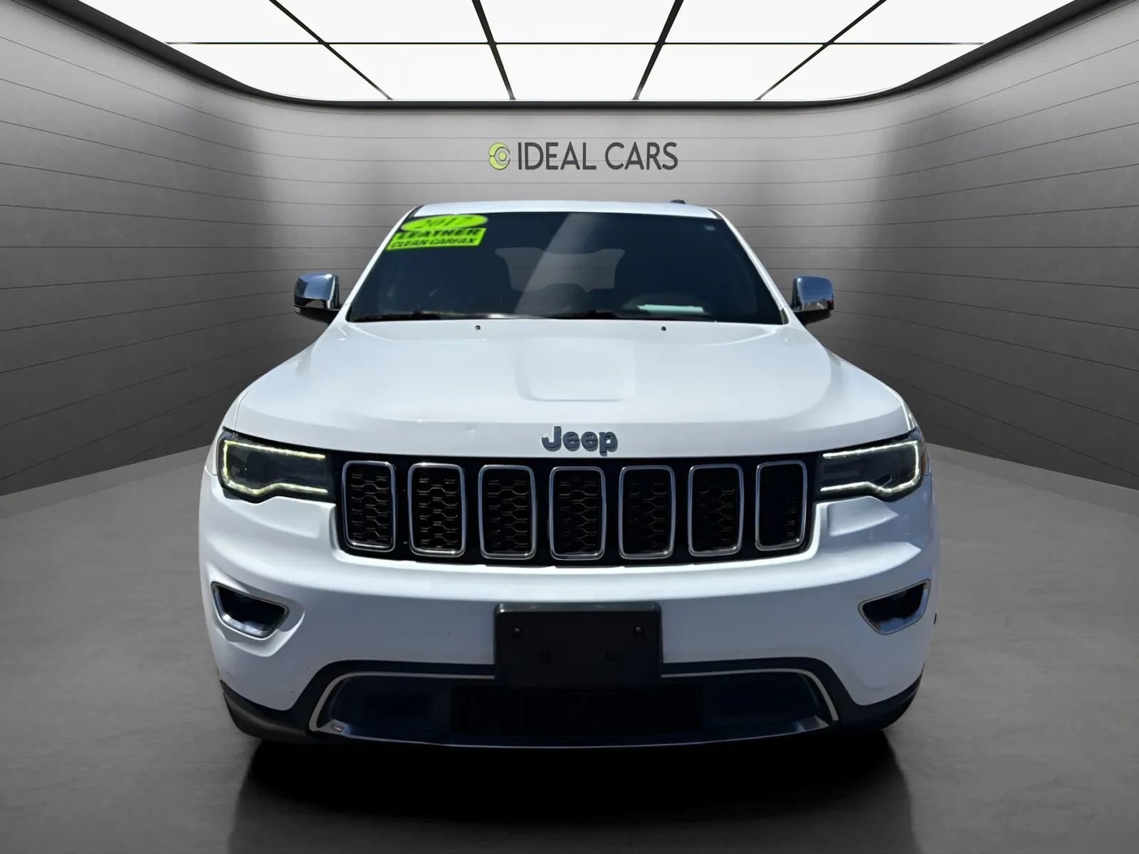 Used 2017 Jeep Grand Cherokee Limited w/ Luxury Group II RWD image 2