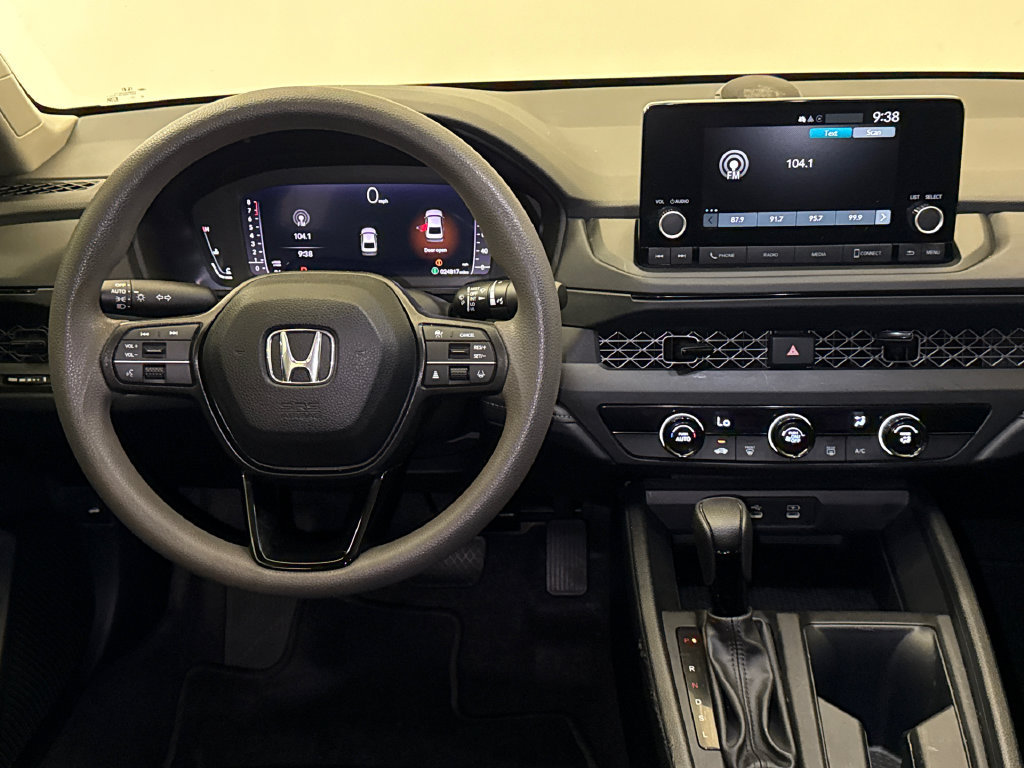 Certified 2023 Honda Accord LX image 13
